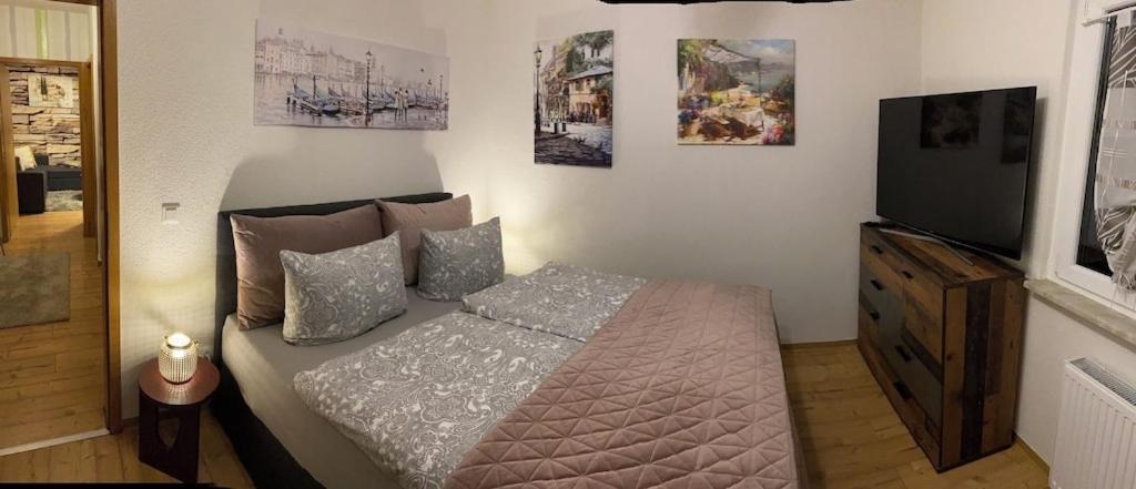 Kleines Apartment Mit Begehbarer Dusche Im Schlafzimmer Eberbach  Exterior photo